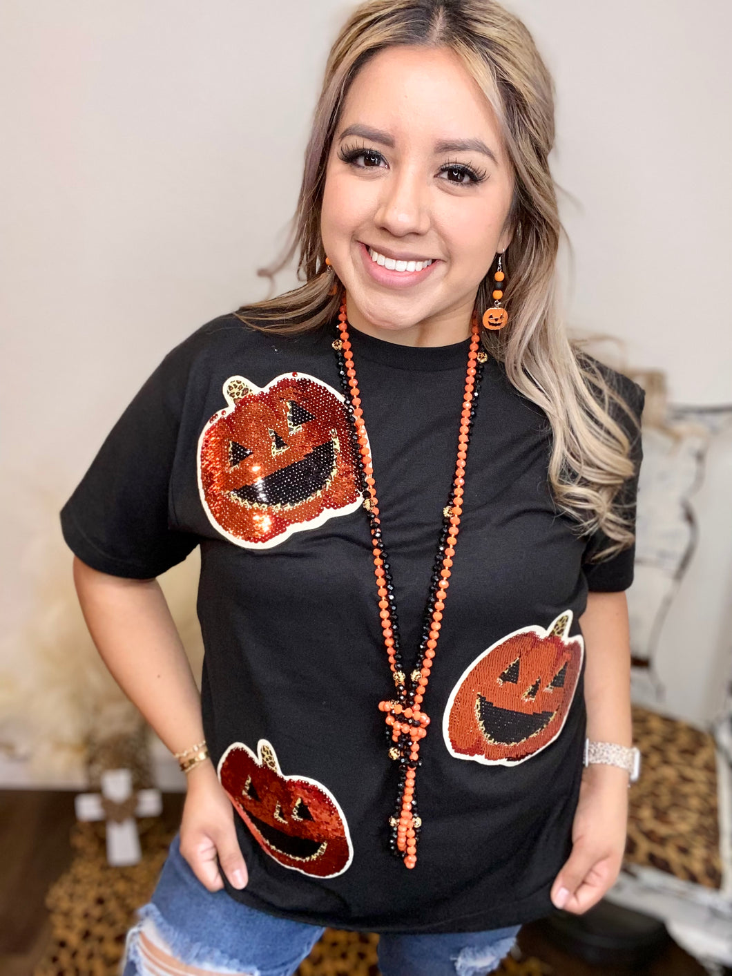 Leopard sequins pumpkin t-shirt