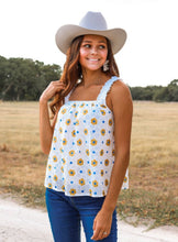Load image into Gallery viewer, White daisy eyelet top
